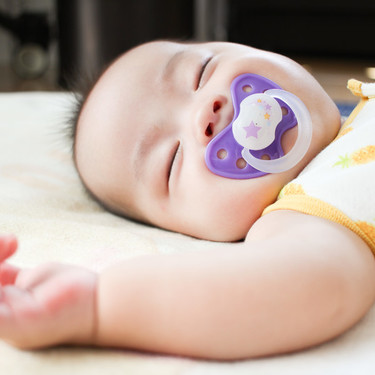 寝る子は育つ の意味とは 意味や使い方を解説 言葉の意味の備忘録