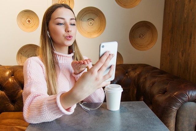 英語のシャドーイングができない?効果的なやり方を知ってコツを掴もう!