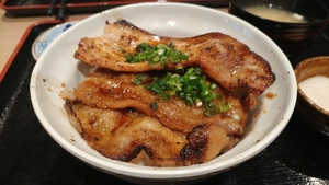 札幌のおすすめ豚丼ランキングtop8 本場の豚丼は絶品 ここで決まり 旅行 お出かけの情報メディア 札幌のおすすめ豚丼ランキングtop8 本場の豚丼は絶品 ここで決まり 旅行 お出かけの情報メディア