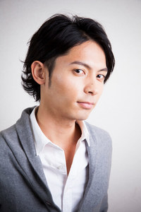 髪の毛が抜ける中学生 抜け毛が多い原因とその対策は ハゲケン