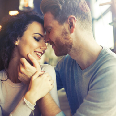 いきなりキスされた その時の男性心理とその後の対処法7選 女性必見 Lovely いきなりキスされた その時の男性心理とその後の対処法7選 女性必見 Lovely