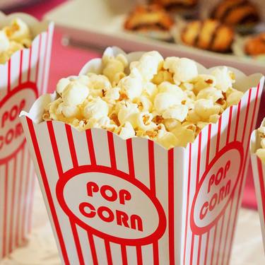映画館に持ち込み禁止のものは ペットボトルはセーフ Lovely