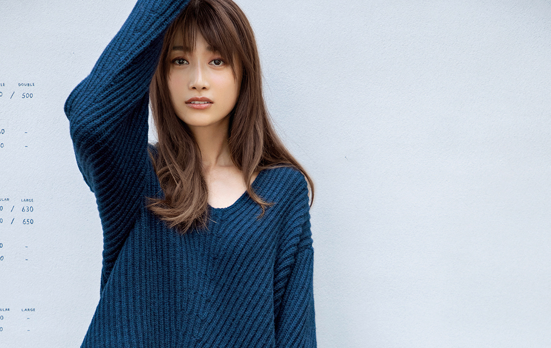 【女っぷりアップニット部門】