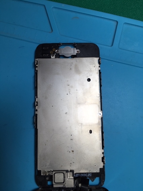 【修理事例】iphone5内部清掃①