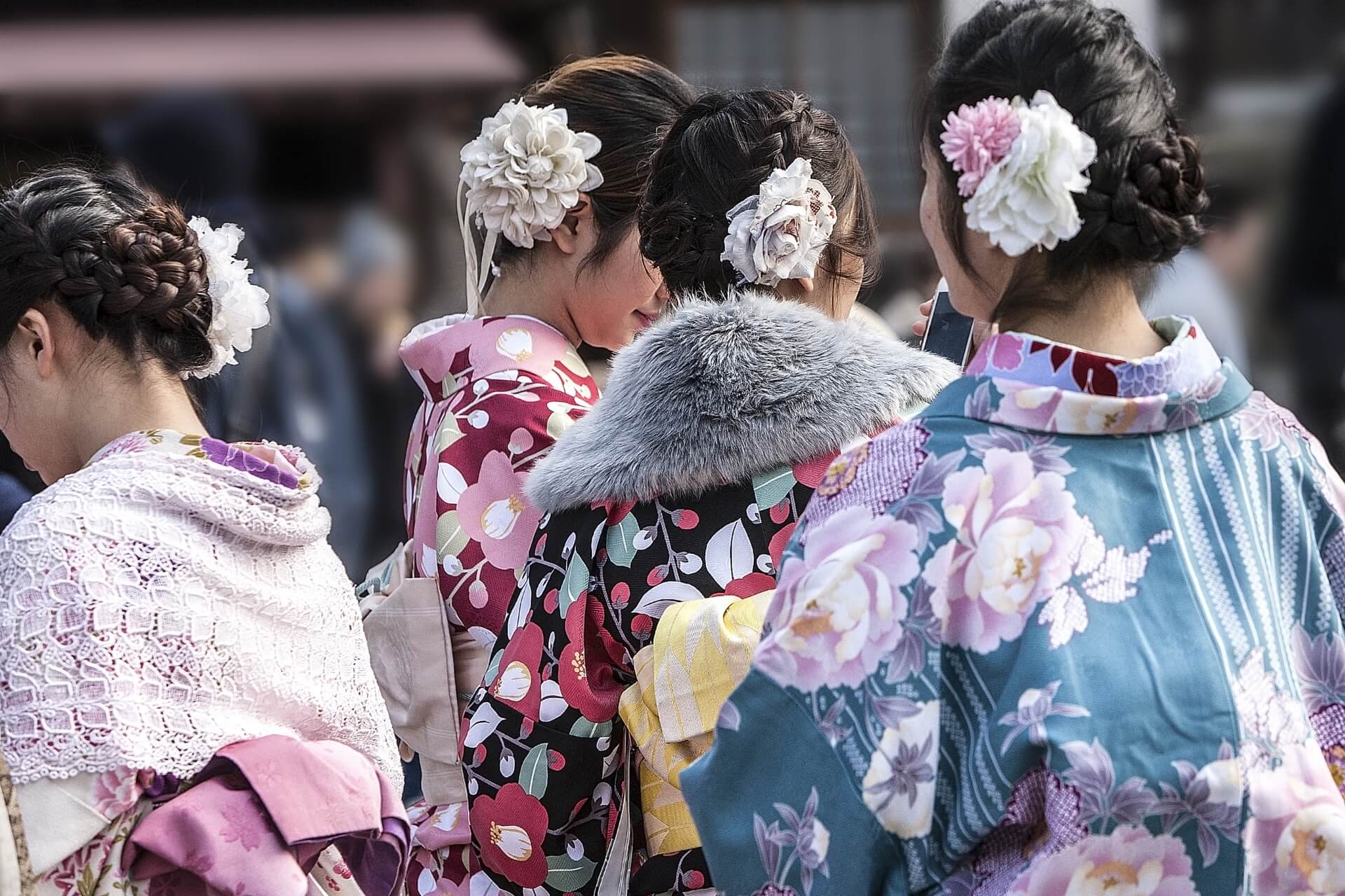 成人式の後は同窓会に行こう 成人式の後は同窓会に行こう