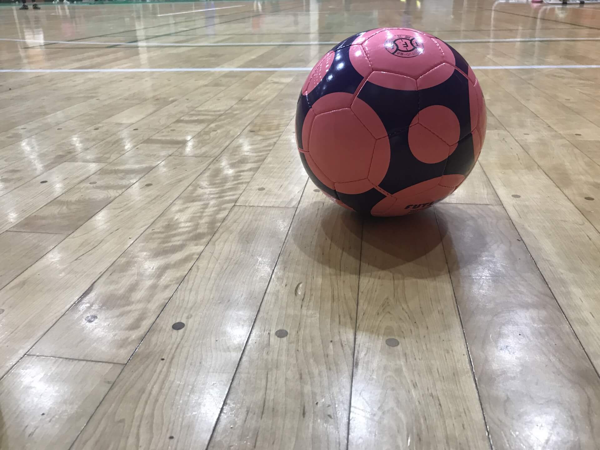 フットサルのディフェンスはこう動け!フットサルディフェンスの動き方 フットサルのディフェンスはこう動け!フットサルディフェンスの動き方