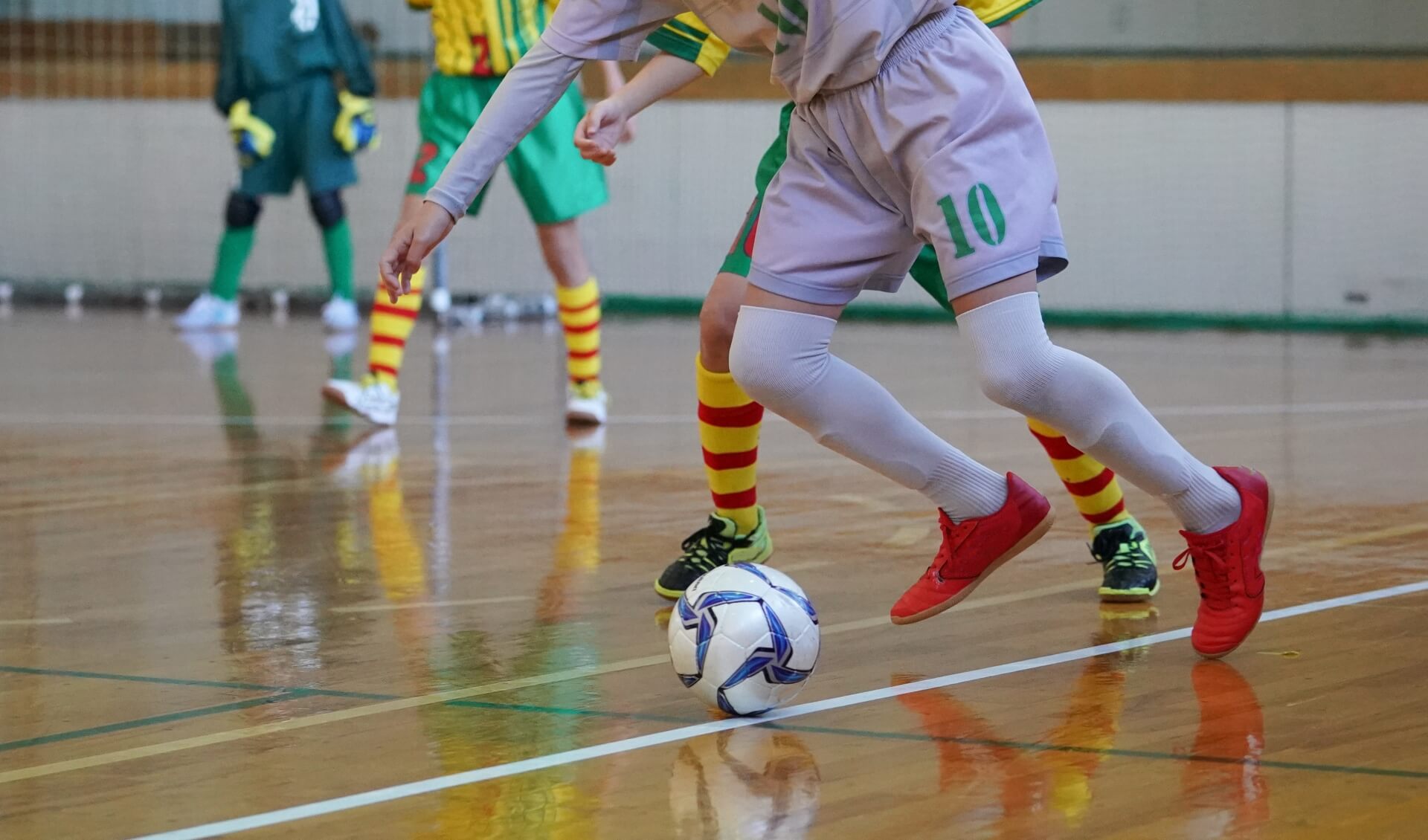 さむーい冬のフットサルの服装はどうしたらいいの?フットサルの冬の服装 さむーい冬のフットサルの服装はどうしたらいいの?フットサルの冬の服装