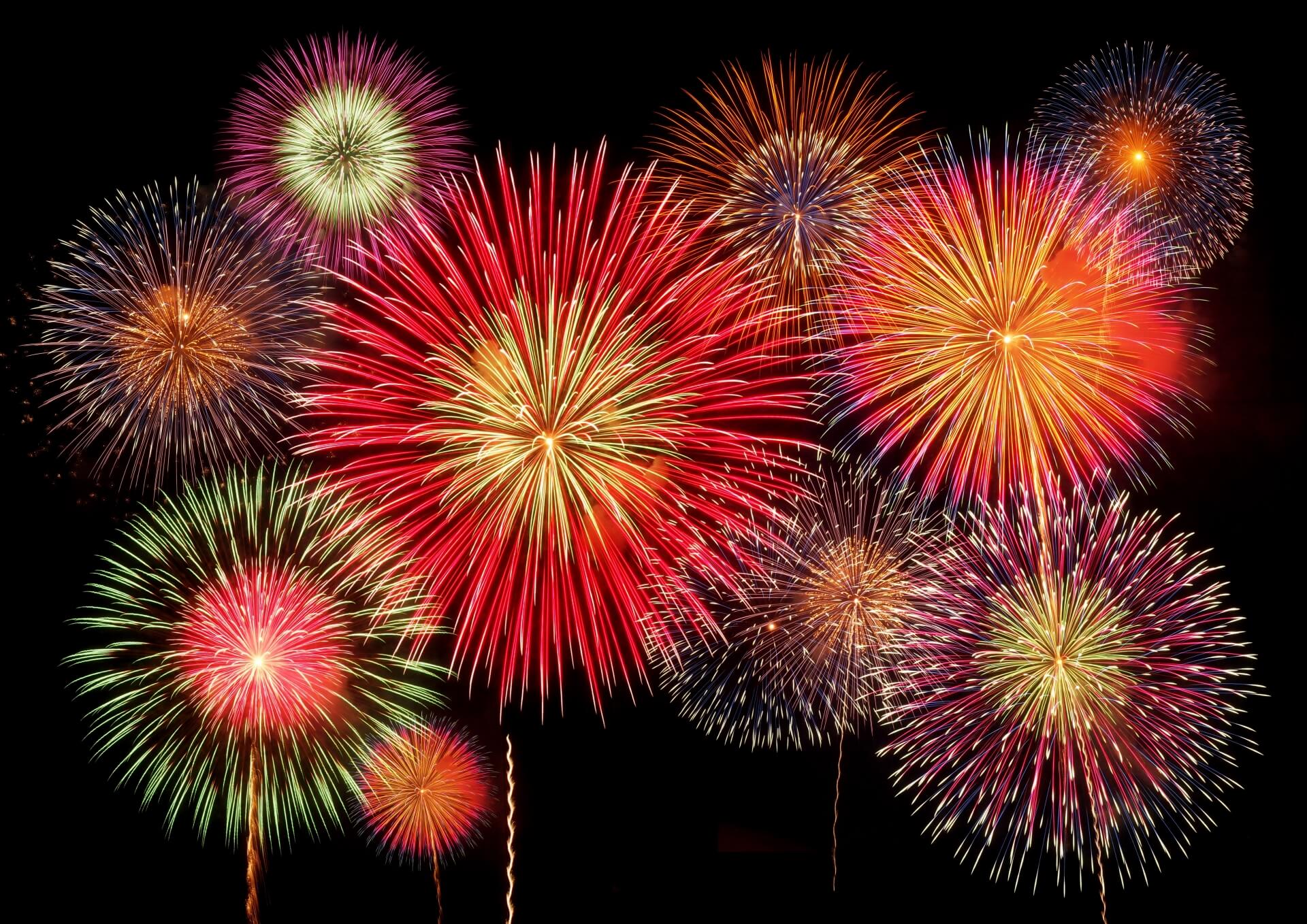 夏だ!花火だ!関西だ!夏の関西で楽しむことのできるおすすめ花火大会! 夏だ!花火だ!関西だ!夏の関西で楽しむことのできるおすすめ花火大会!