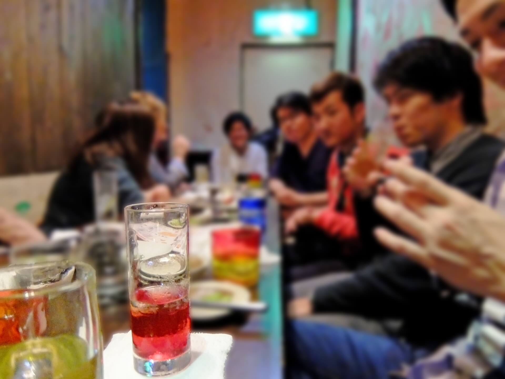 忘年会で絶対盛り上がる!鉄板出し物5選 忘年会で絶対盛り上がる!鉄板出し物5選