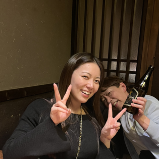 きい .