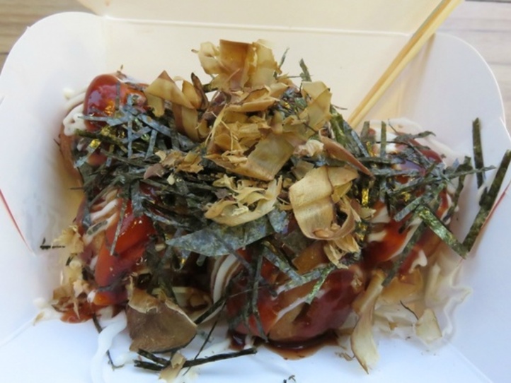 ホーチミンではたこ焼きが大人気!一風変わった10個の具を食べてみた