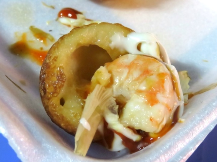 ホーチミンではたこ焼きが大人気!一風変わった10個の具を食べてみた