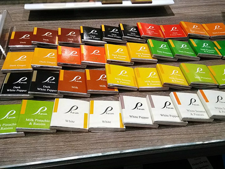 お土産に!チョコレートの新代名詞「Pheva(フェバ)」