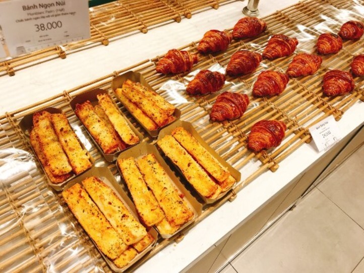 カフェ・ファストフード