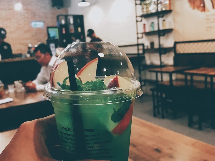 インスタ映え?!ベトナム人女子に人気の紅茶専門店〜Dear Tea House