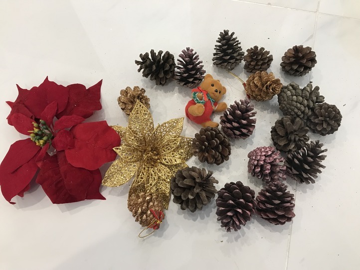 クリスマス前のタンディン教会!ピンク教会に負けない、可愛いオリジナルリースを作ろう