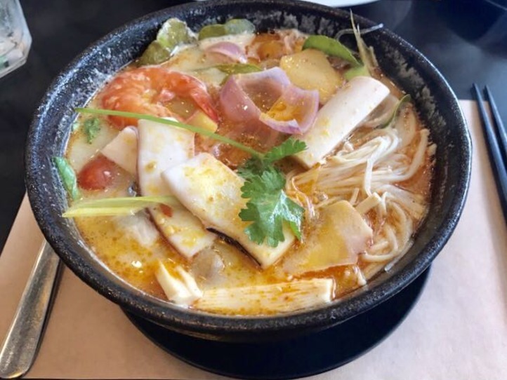 レストラン