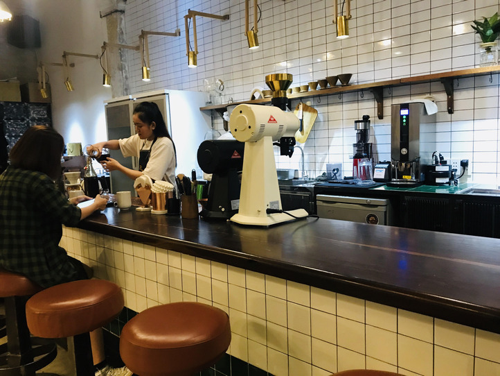 ホーチミンのカフェ
