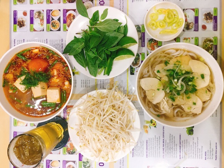 素朴なベトナムの家庭料理を味わおう!~Quan bui