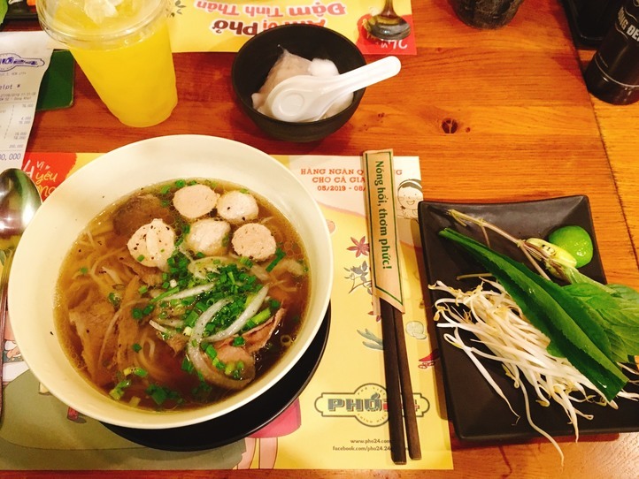 安定と信頼のチェーン店「PHO24(フォー24)」でフォーを食べよう!