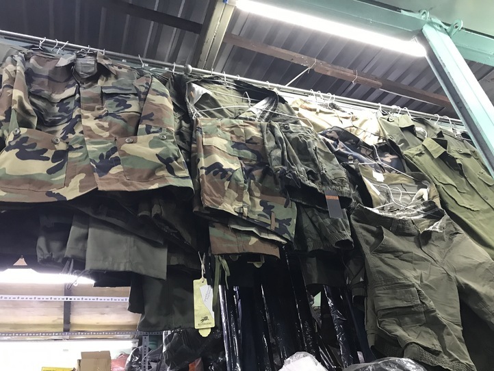 ミリタリー好き必見!戦争証跡博物館とヤンシン市場を回るコース