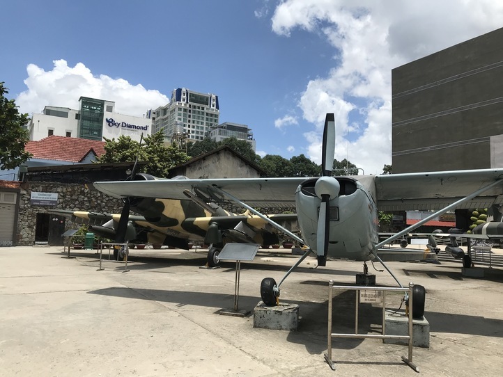 ミリタリー好き必見!戦争証跡博物館とヤンシン市場を回るコース