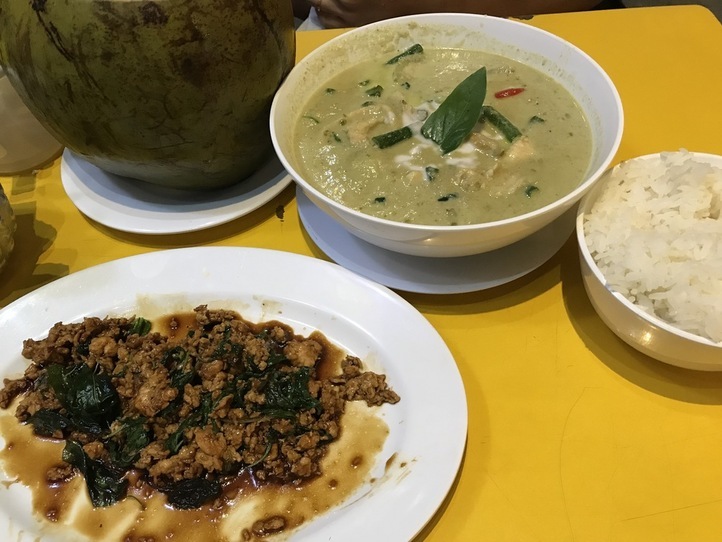 2区(タオディエン地区)で本格タイ料理を食べれるお店!〜KHAO SOI KITCHEN(カオソイキッチン)とTHAI STREET(タイストリート)〜