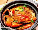 フンヴィエットレストラン ベトナム麺ブンとカニの炒め