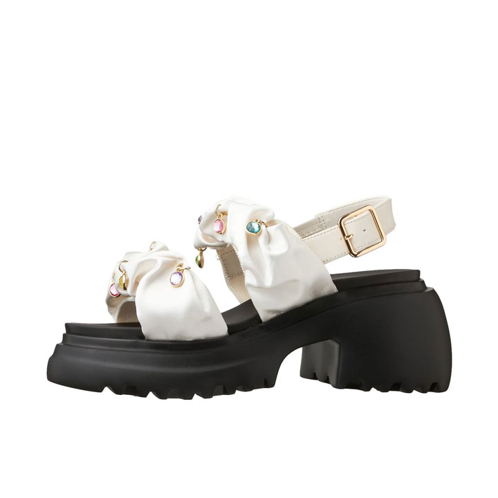 DIANA/サンダル　EI57861