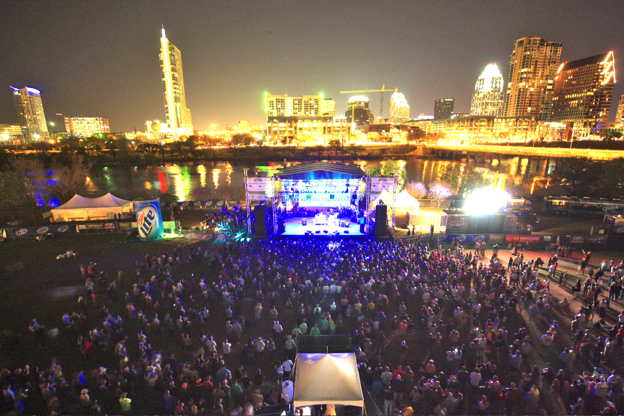 Perfumeが絶賛された！？世界最大級のお祭り”SXSW(サウス・バイ・サウスウエスト)”とは。 comedia [コメディア]