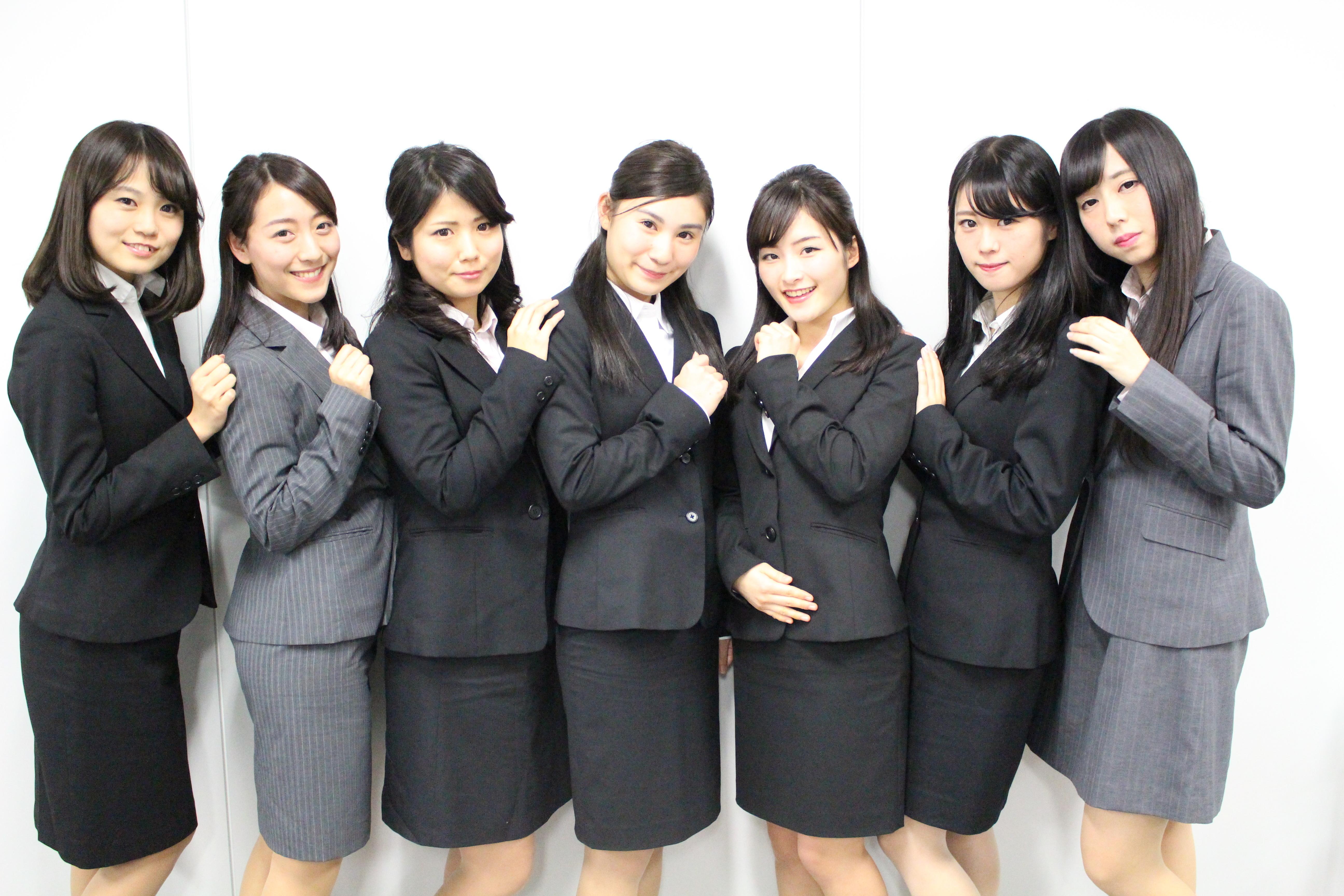 内々定 式 服装