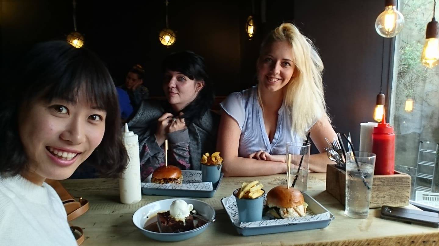 愛国ポルノ に踊らされる日本人 私は みんな違ってみんな良い と伝えたい フツーな私が国連職員になるためにvol 8 Co Media コメディア