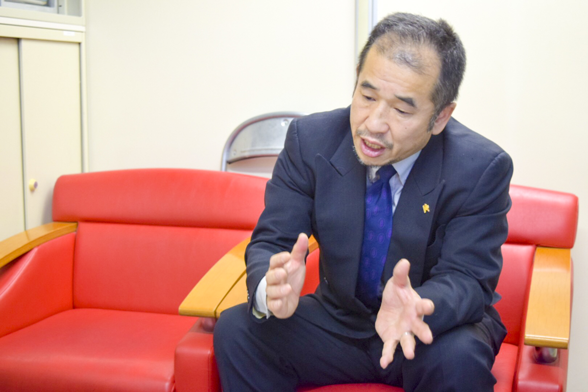 「面接会場にマルチーズを連れていきました」リクルートにアルバイト入社、営業所を全国売上1位に導いた社員の話