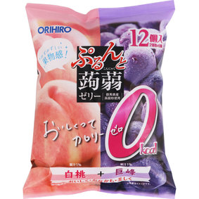 ぷるんと蒟蒻ゼリーパウチ カロリーゼロ 白桃+巨峰 216g(18g×12個)