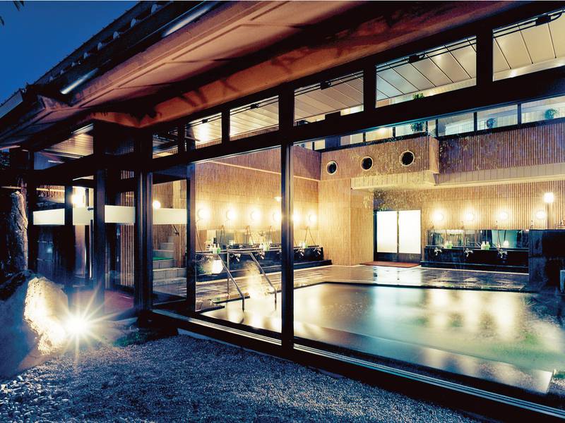 神楽門前湯治村