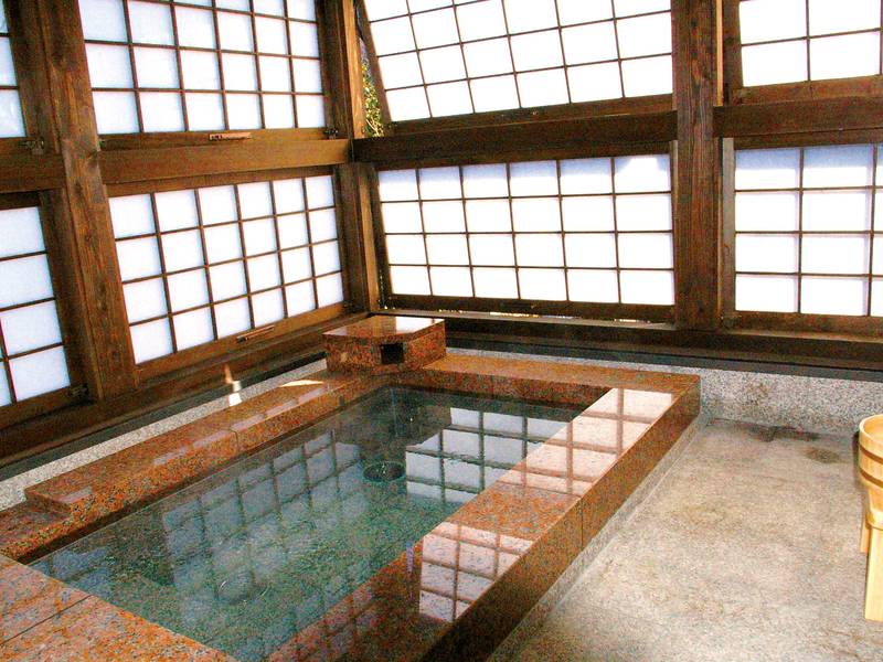 池の山荘