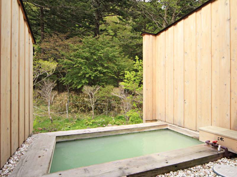 日光湯元温泉にごり湯の宿 かつら荘