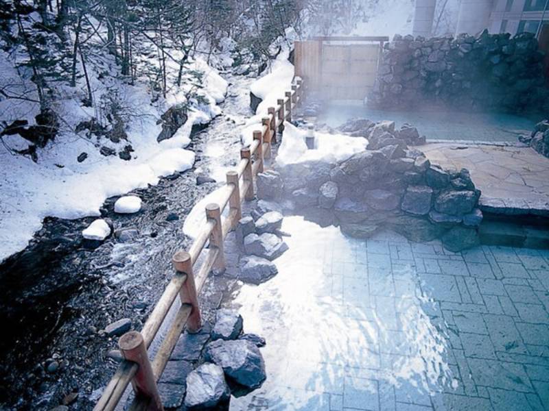 トムラウシ温泉東大雪荘