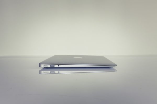 記事:島野製作所がアップルに敗訴、国際取引における準拠法についてのイメージ画像