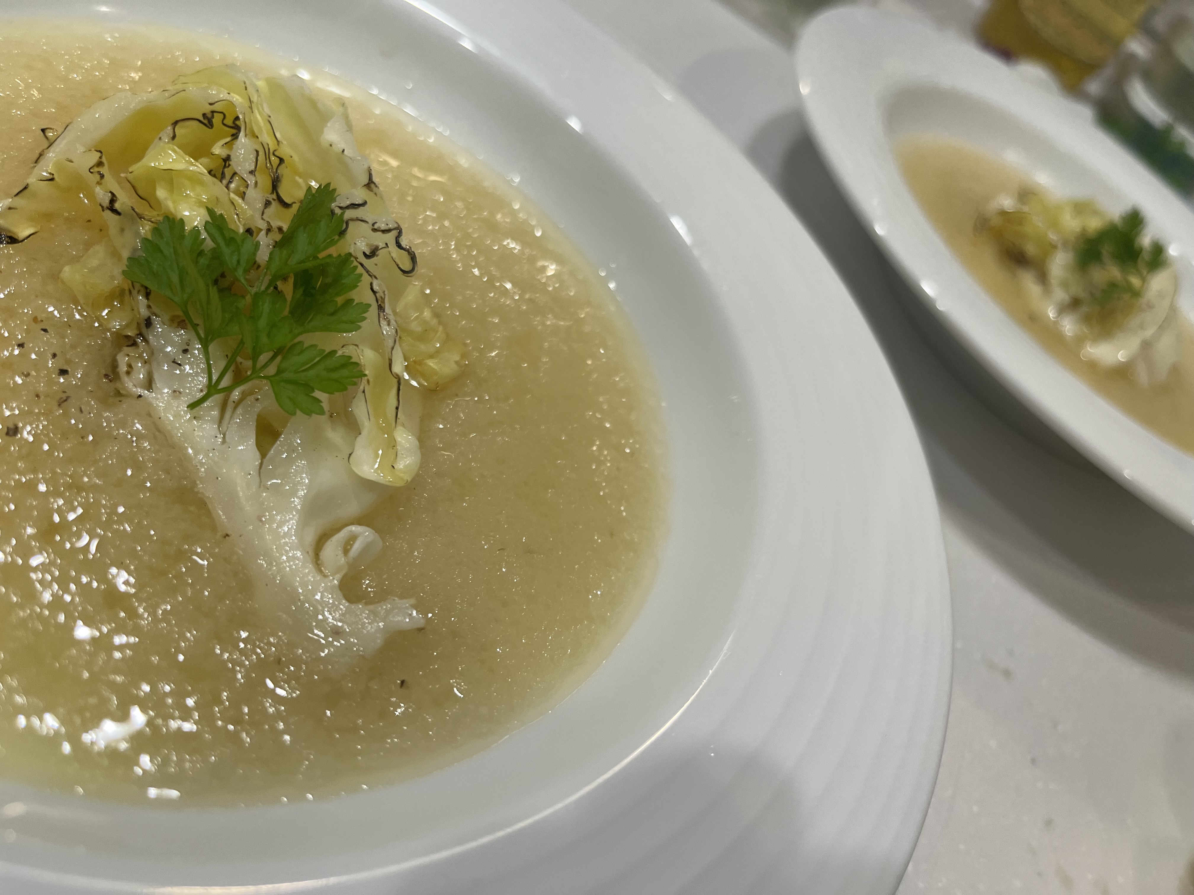 旬の野菜のブルーテ　鰻のロティ