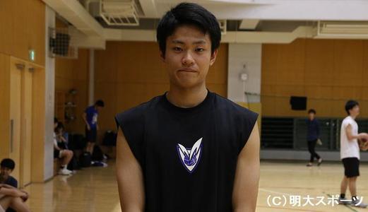 ルーキー特集 ７ 背番号 14 を引き継ぐ男 攻撃の要へ 戸堀春輝 明大スポーツ新聞部