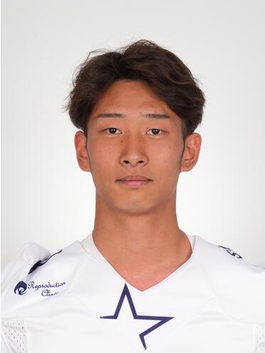 尾城　駿介