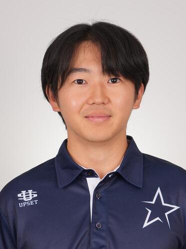 中津川　智也