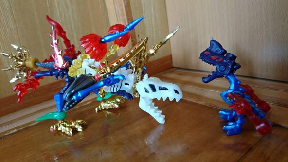 キングティラノサウルス ディノプテラノドン カバヤ食品株式会社