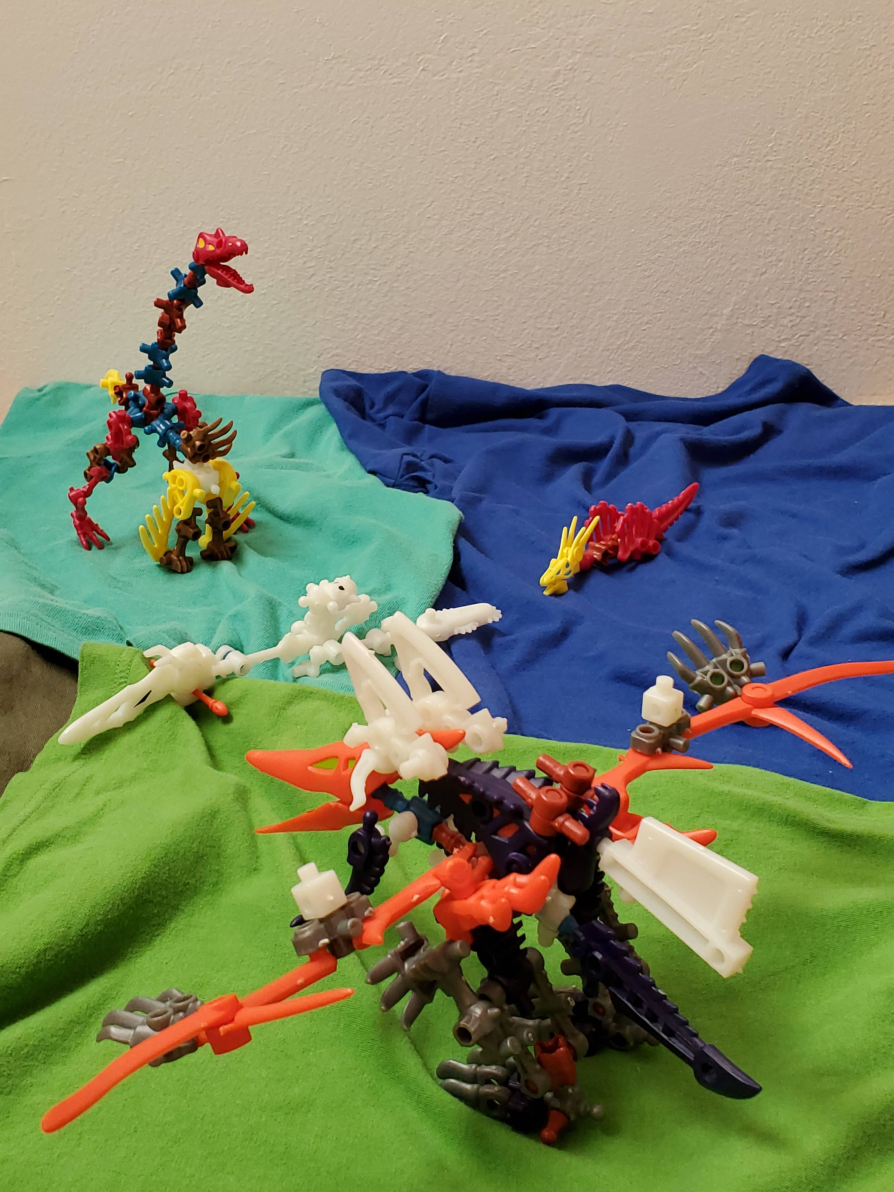 三つ巴の戦い カバヤ食品株式会社