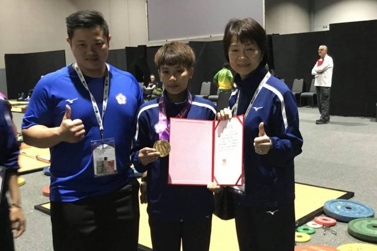 阿拉夫拉首日告捷 舉重摘金男女排二連勝