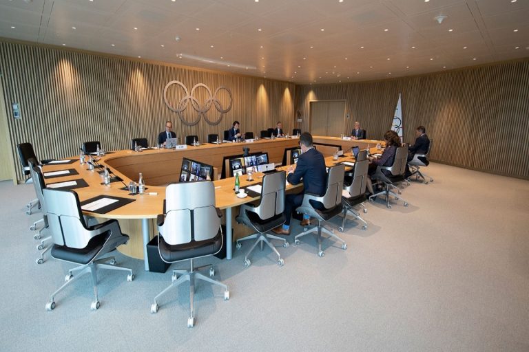 IOC 執委會針對國際舉重總會相關事宜之說明