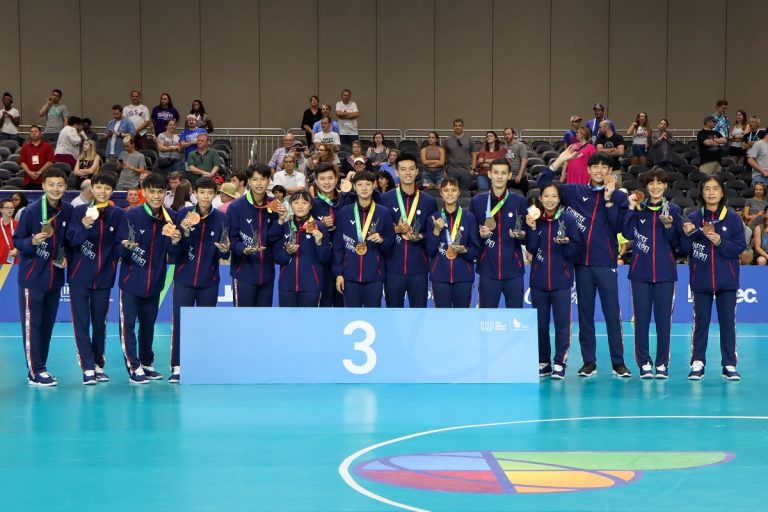 合球隊逆轉德國 勇奪銅牌