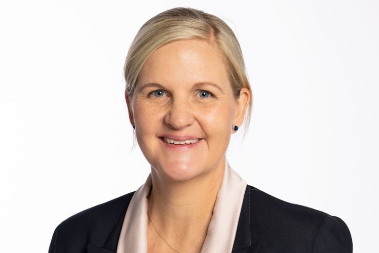 辛巴威籍Kirsty Coventry當選第 10 任國際奧會（IOC）主席，成為史上首任女性主席
