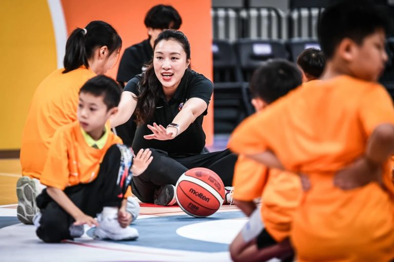 國際籃球總會全方位推廣女子籃球